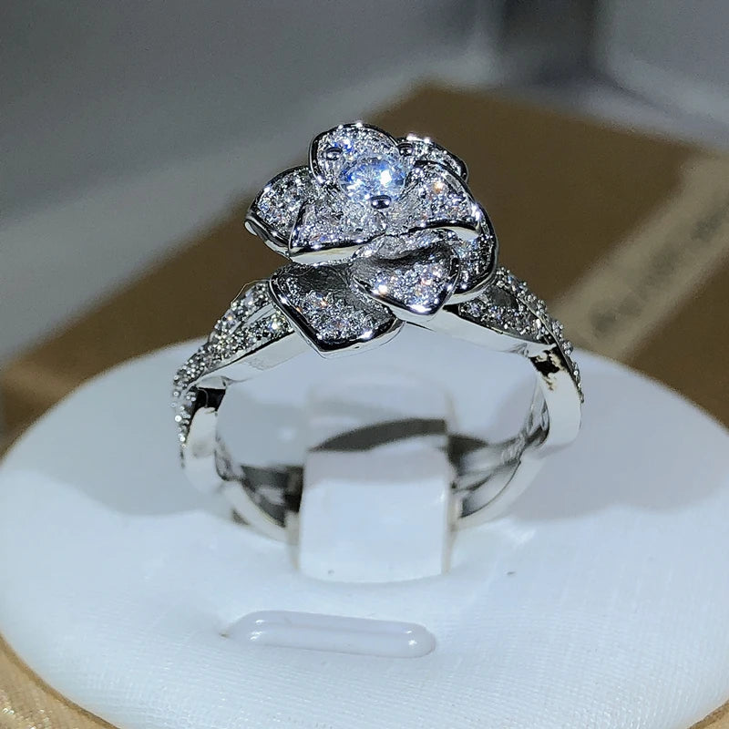 925 Sterling Silver InterTwined Three-Dimensional Rose Ring White Zircon