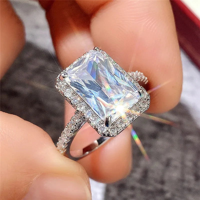 Beautiful classic 925 sterling silver square moissanite ring