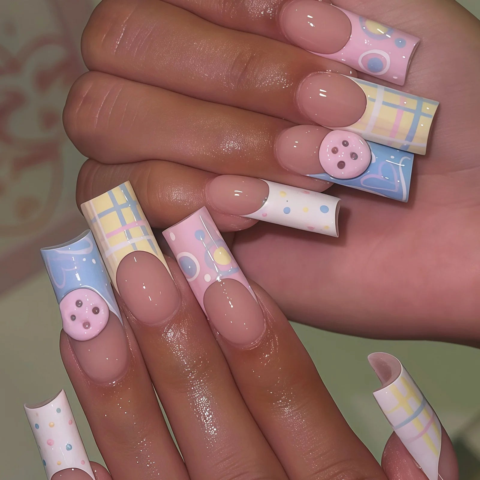24PCS French Press on Nails Sweet Punk Vine Striped Pink Black French Nail Tip