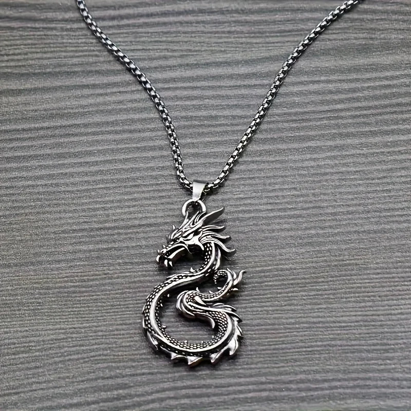 Creative dragon pendant necklace