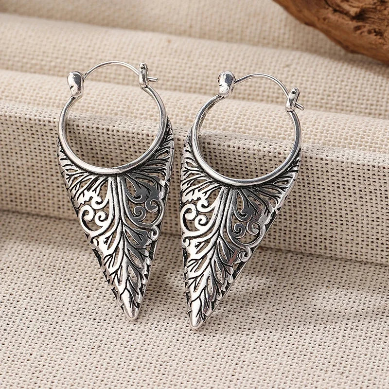 Vintage Silver Color Metal Hollow Carving Geometry Pattern Dangle Earrings for Women