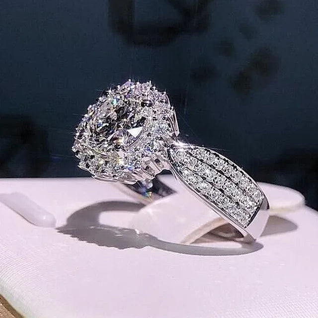 Gorgeous Cubic Zirconia Women Ring