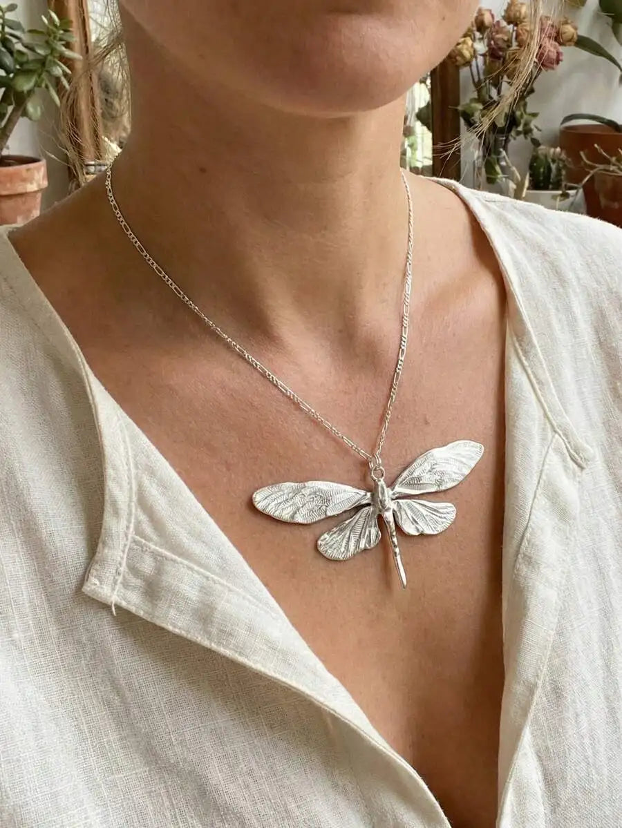 Vintage Dragonfly Pendant Necklace Metal Silver Tone For Women
