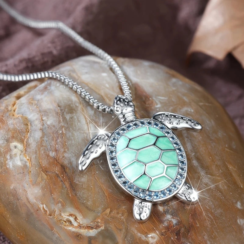 Bohemian Style Inlaid Green Synthetic Zirconia Turtle Pendant Necklace for Women