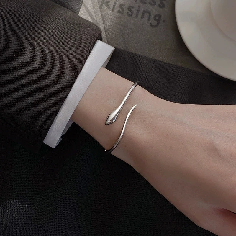 Elegant Small Snake Opening Bangle Bracelets For Women Vintage Silver Color Cuff Bangles