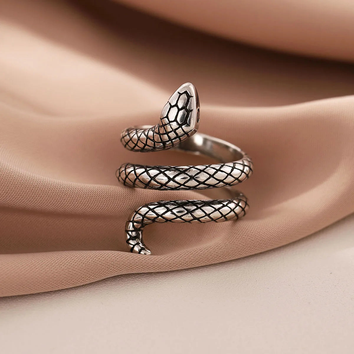 Creative Snake New Fashion 925 Sterling Silver Ring Thai Silver Cobra