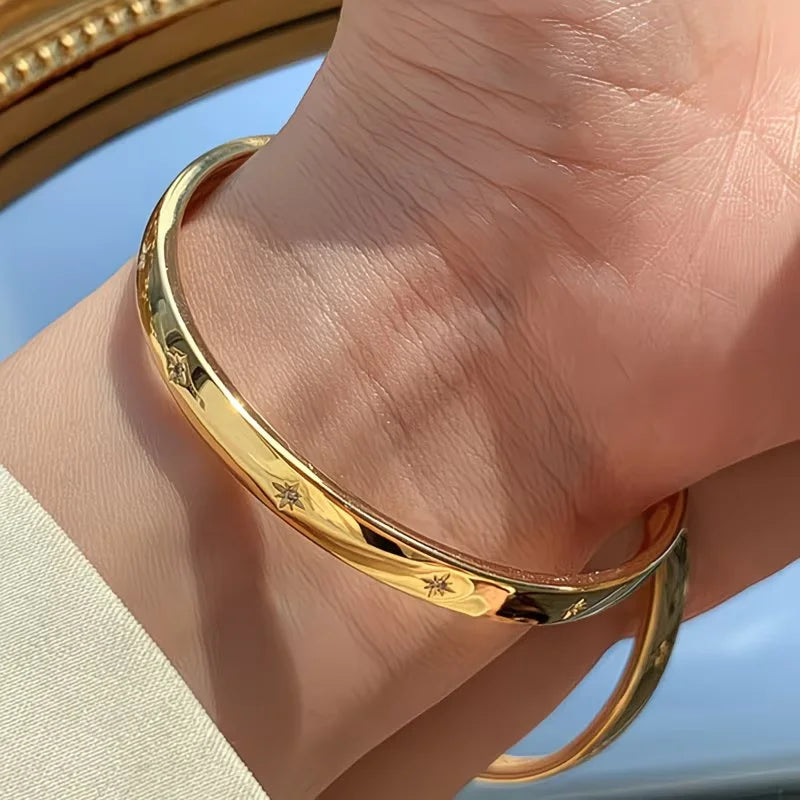 A Star-encrusted Open Cuff Bracelet, A Simple Wrist Jewelry Gift for Women for Everyday