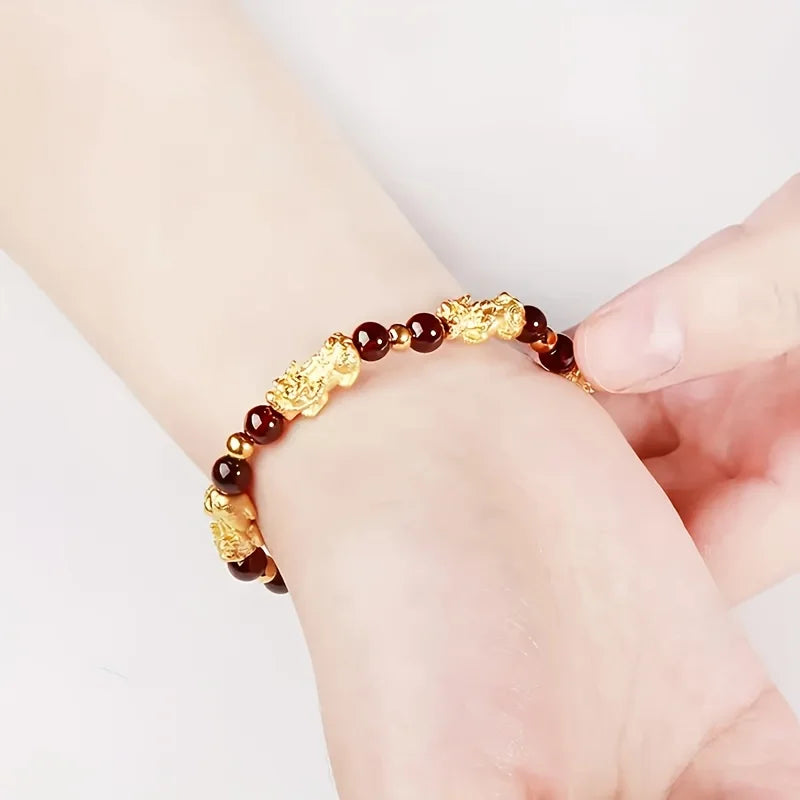 Golden and red pearl bracelet - A fashionable glass jewelry