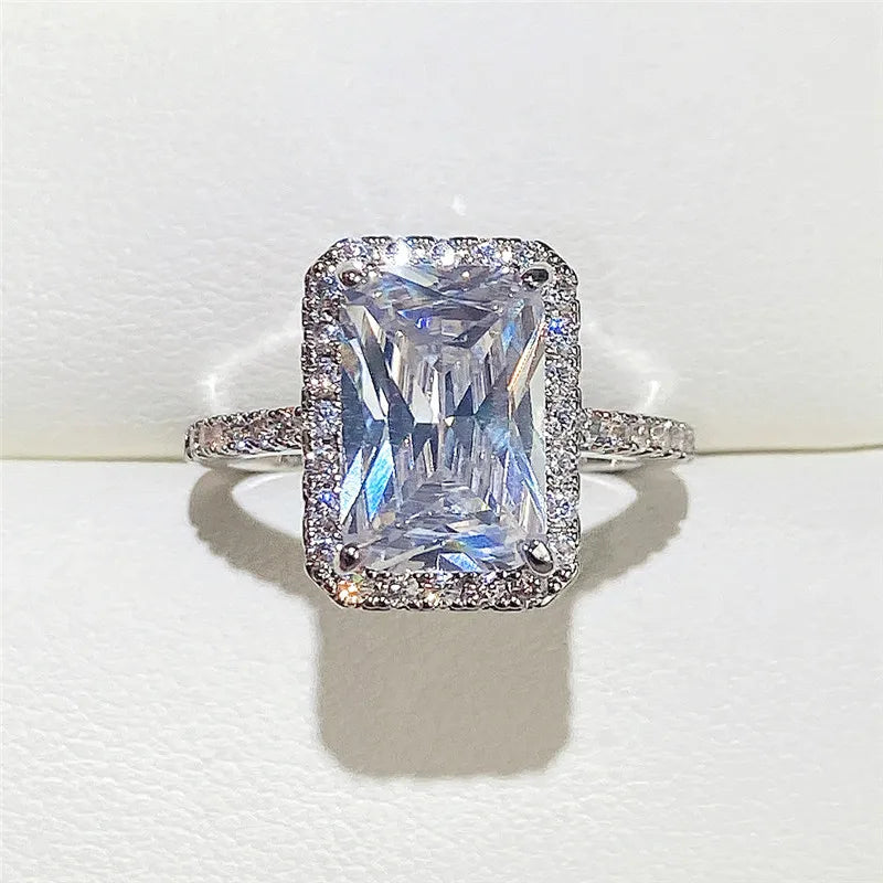 Beautiful classic 925 sterling silver square moissanite ring