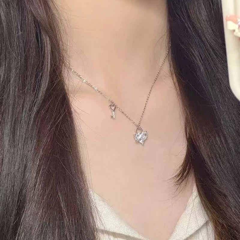 Sterling Silver Heart Shape Necklace Geometric Shape Pendant