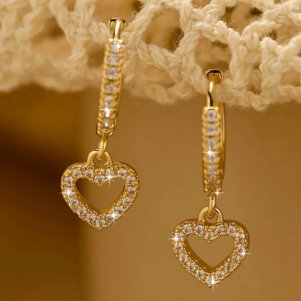 Gorgeous Heart Pendant Tassel Earrings with Full Sparkling Zirconia, Simple Style