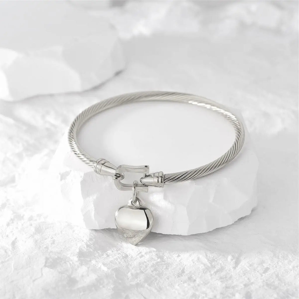 Elegant Heart Shape Bangle Bracelet