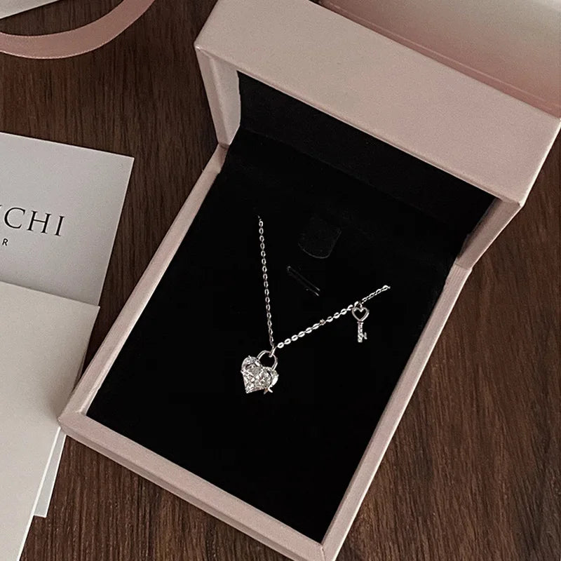 Sterling Silver Heart Shape Necklace Geometric Shape Pendant