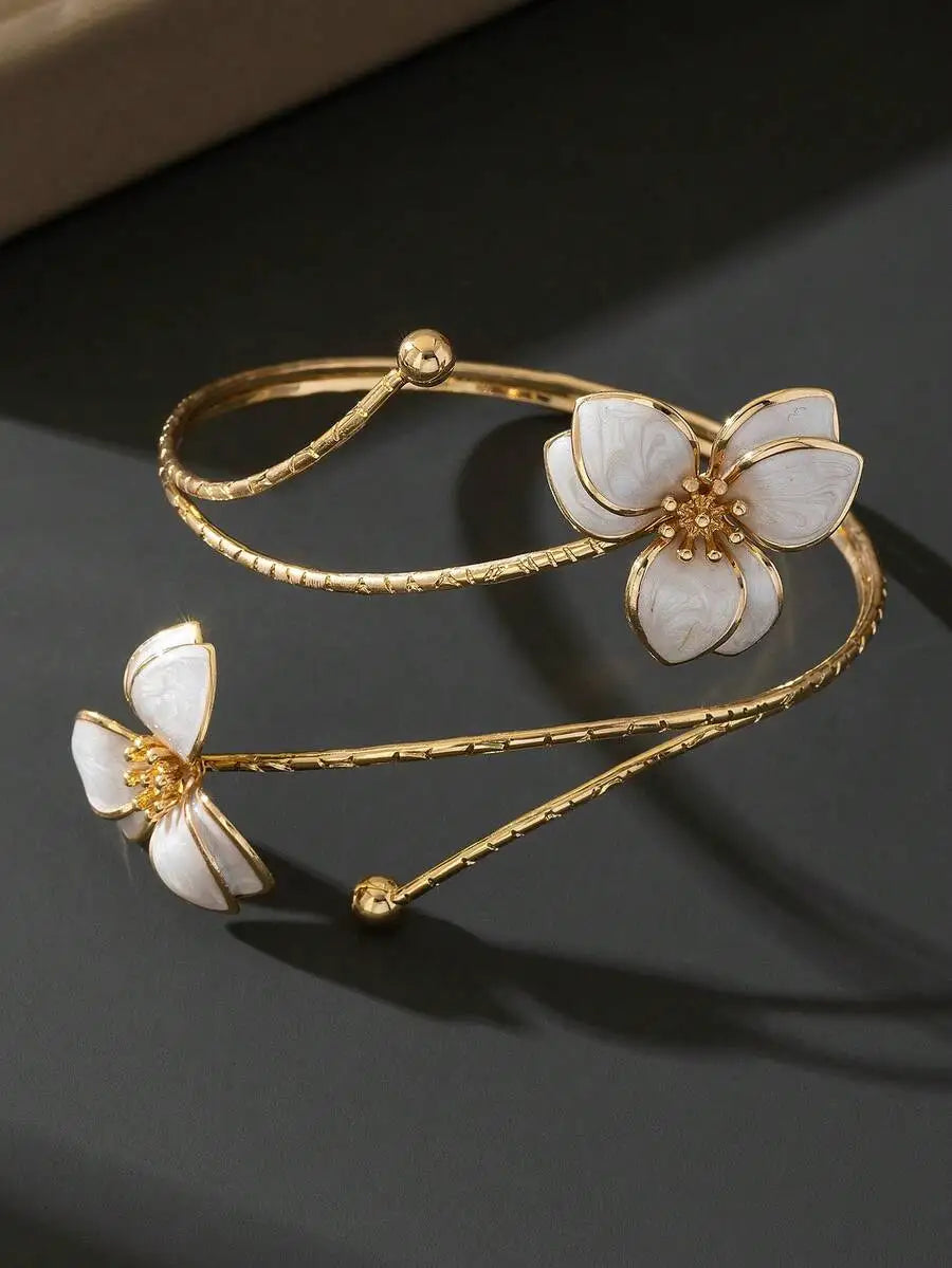 Summer Sexy Vacation Double-Layer White Oil Drop Flower Arm Cuff For Women