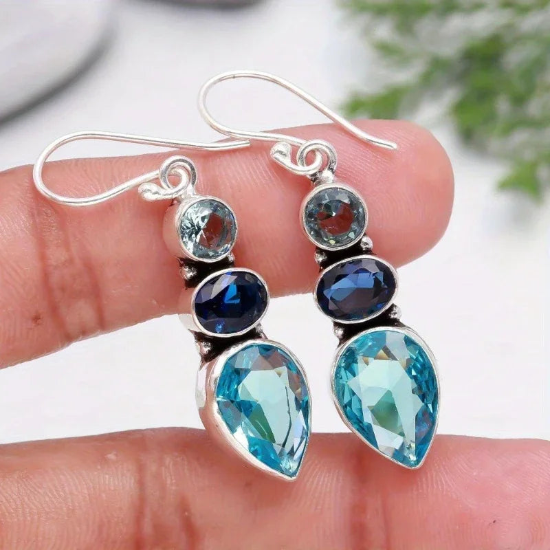 Retro and Trendy Oval Teardrop Shaped Pendant Earrings Women's Personalized and Creative Accessories Jewelry