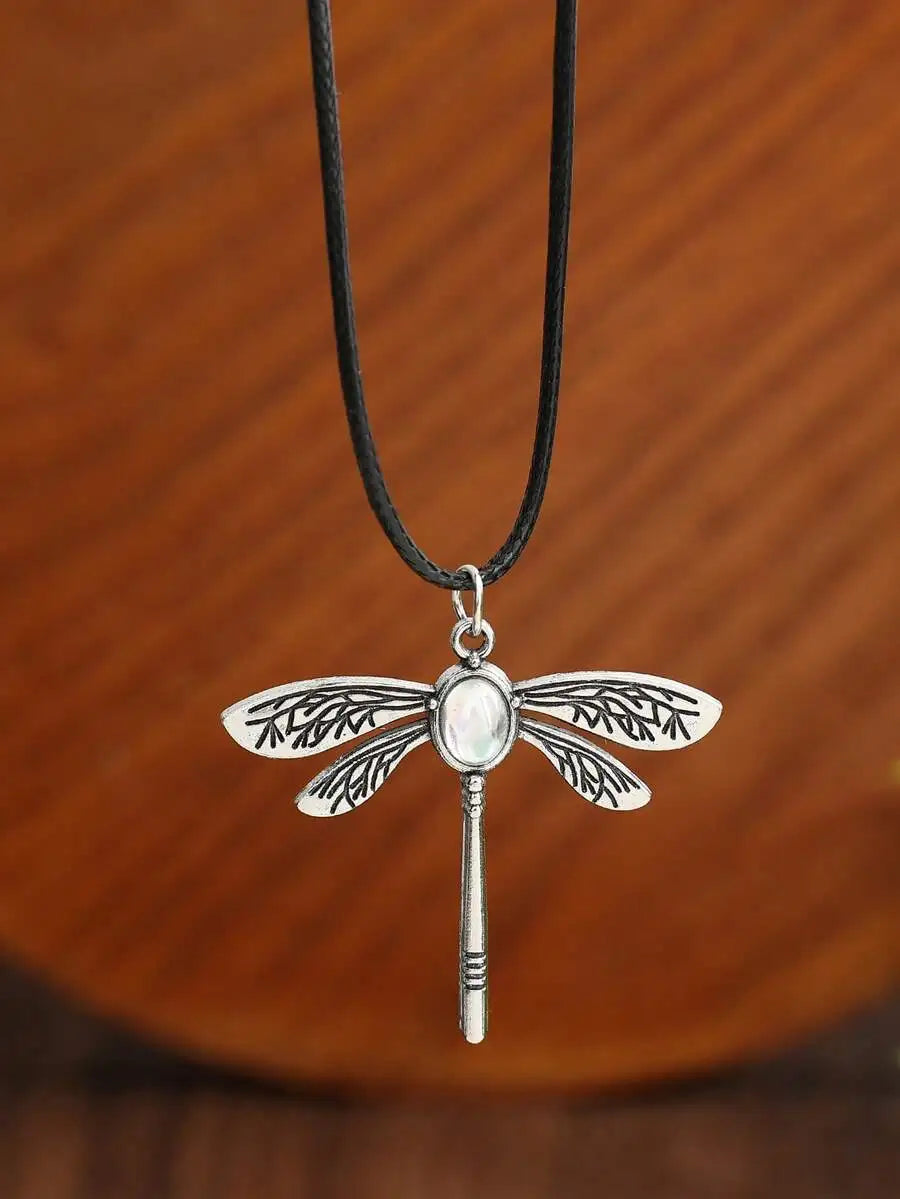 Gothic Retro Dragonfly Pendant Necklace With Gemstone Boho Style For Women