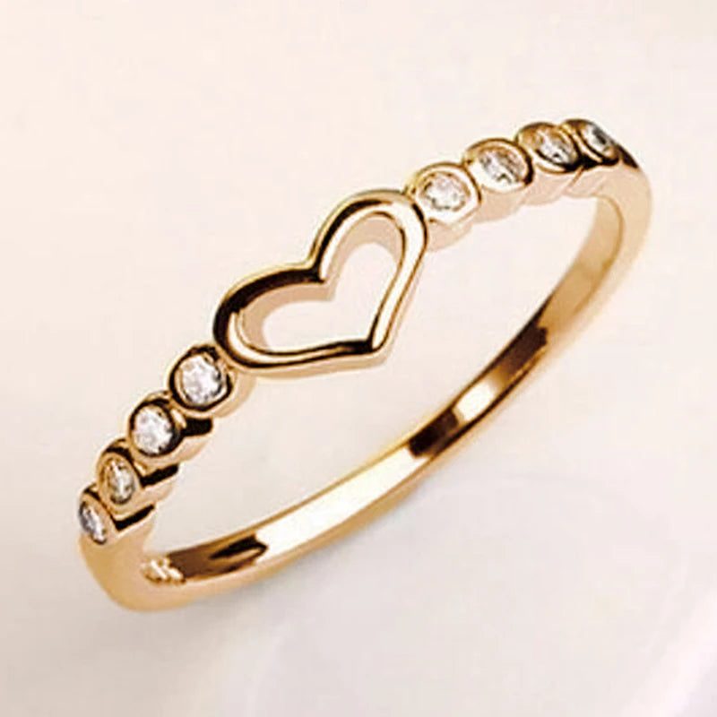 Gorgeous Heart Rings with Shiny Cubic Zirconia Exquisite Daily Wear