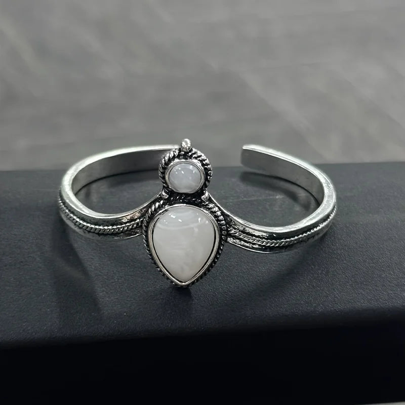 Retro Silver Color Teardrop Shaped Inlaid Stone Bracelet, Adjustable