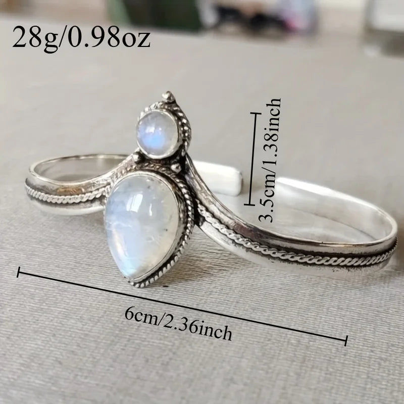 Retro Silver Color Teardrop Shaped Inlaid Stone Bracelet, Adjustable