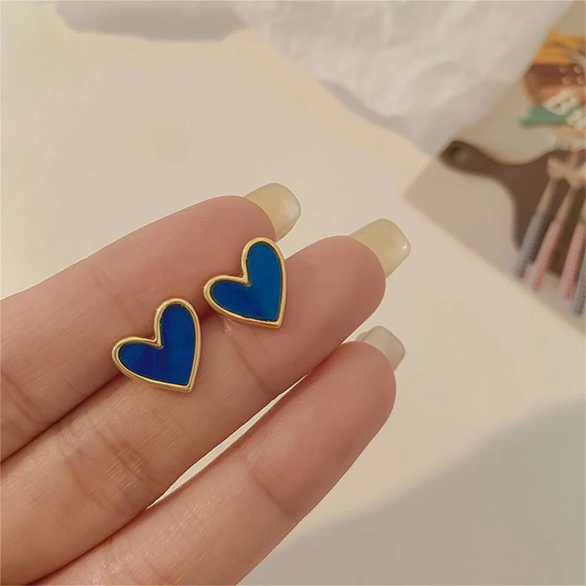New Sweet Cute Heart Stud Earrings for Women