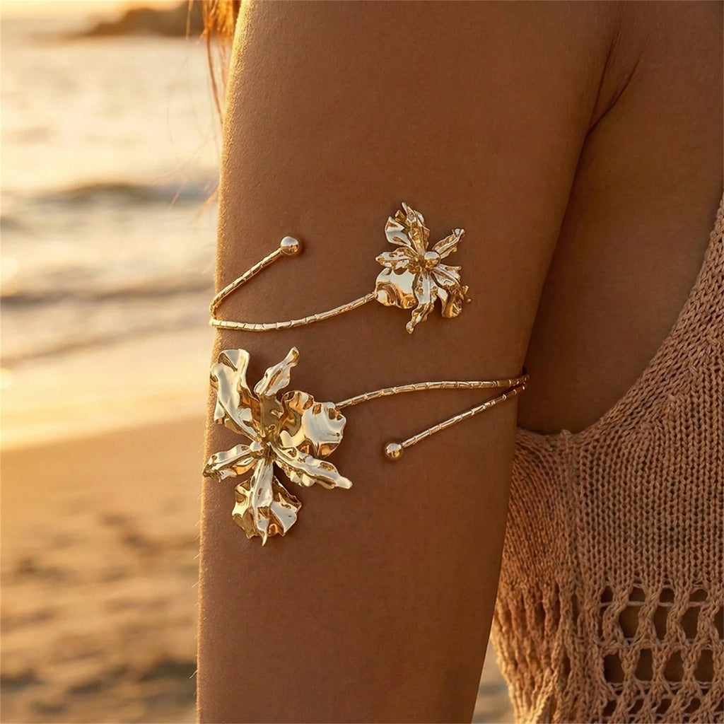 Elegant Sexy Flower Open Cuff Armlet for Women Vintage Enamel Glaze Craft Floral Adjustable Arm Bracelet