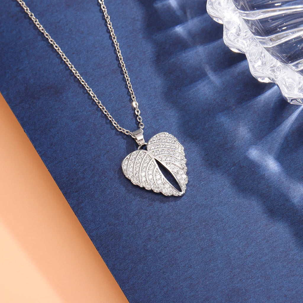 Fashion Crystal Angel Wings 925 Sterling Silver Heart Shaped Pendant Necklaces