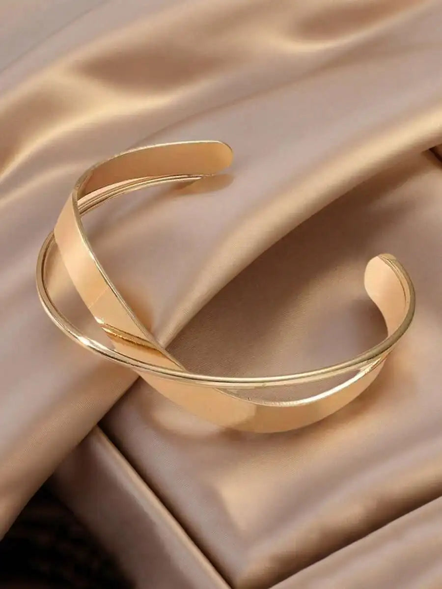 Chic Cuff Bracelet For Women Fashion Elegant Simple Design