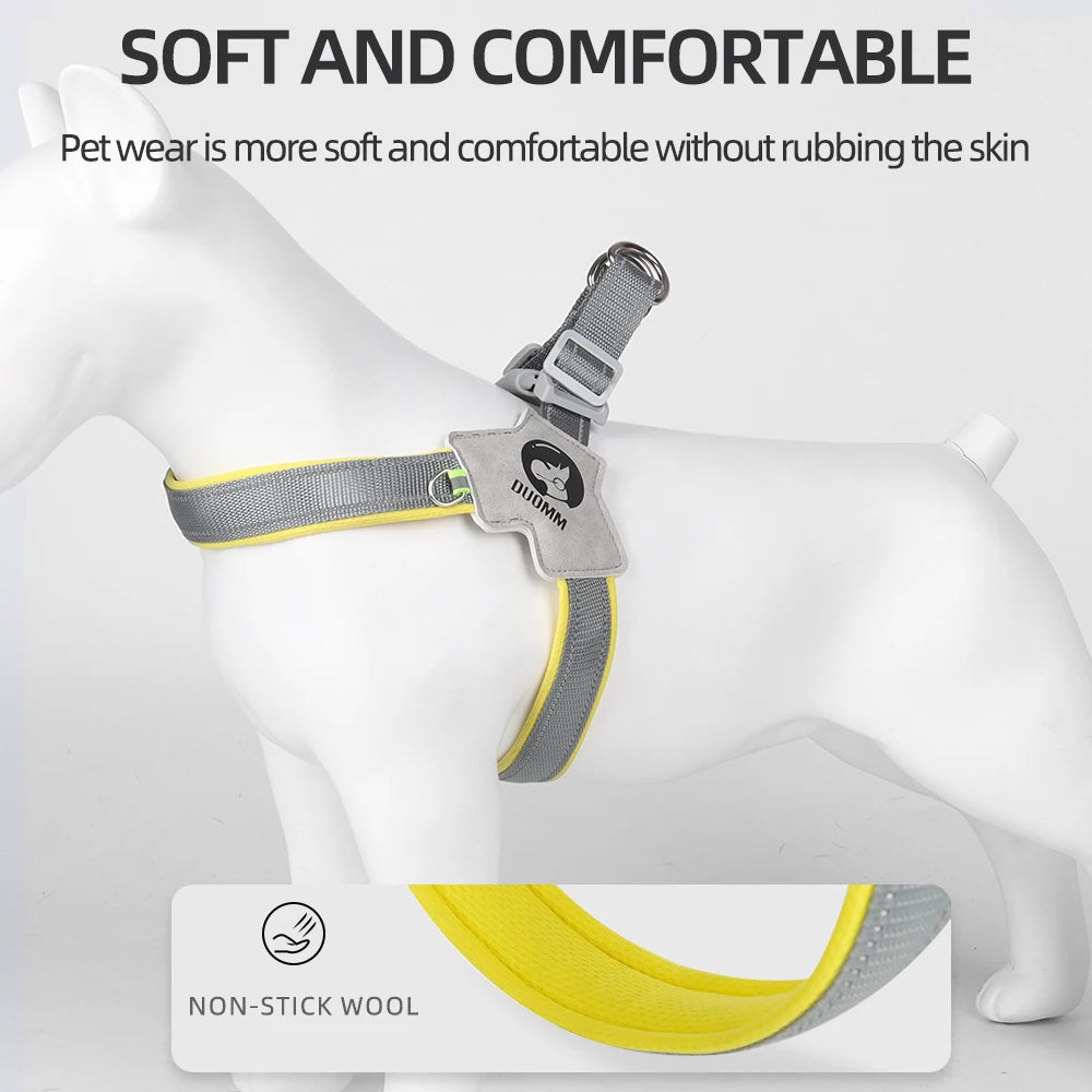 Dog Harness Chest Strap Four Seasons Breathable Mesh Walking Dog Saddle Dog Collar Night Reflective
