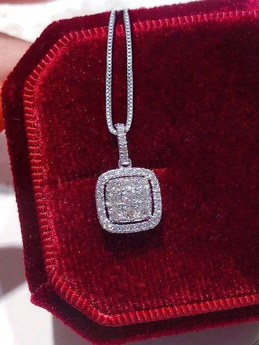 Luxury Style Square Cubic Zirconia Pendant Necklace For Women's Daily Wear
