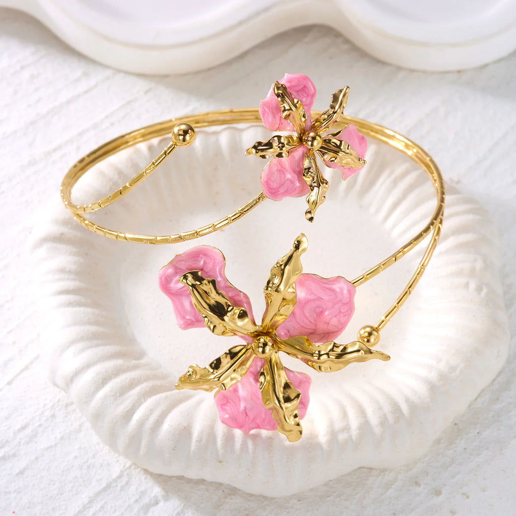 Elegant Sexy Flower Open Cuff Armlet for Women Vintage Enamel Glaze Craft Floral Adjustable Arm Bracelet