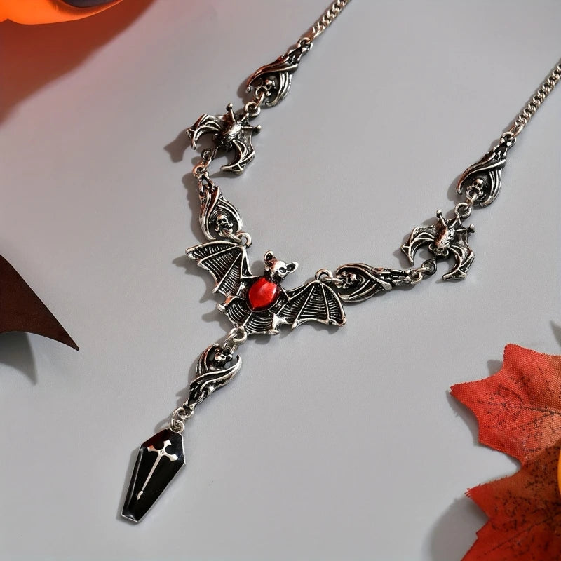 Retro Gothic Carving Pattern Bat Pendant Necklace, Women's Personalized Creativity
