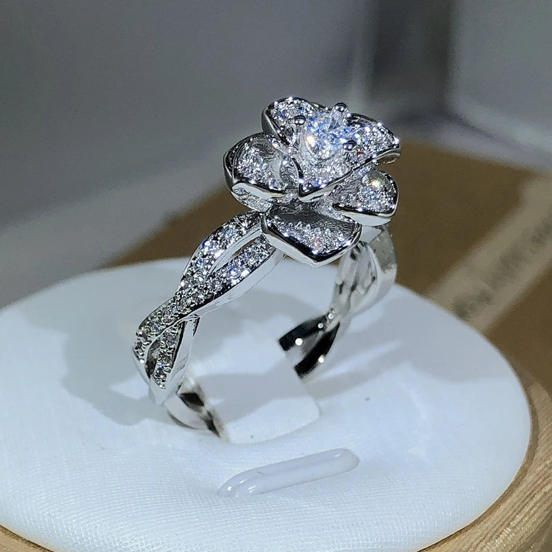 925 Sterling Silver InterTwined Three-Dimensional Rose Ring White Zircon