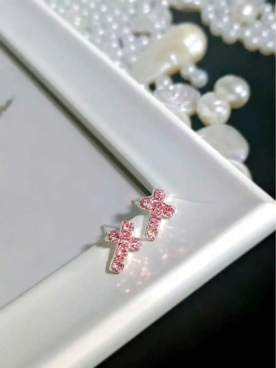 Elegant Sparkling Cross Stud Earrings For Daily Wear
