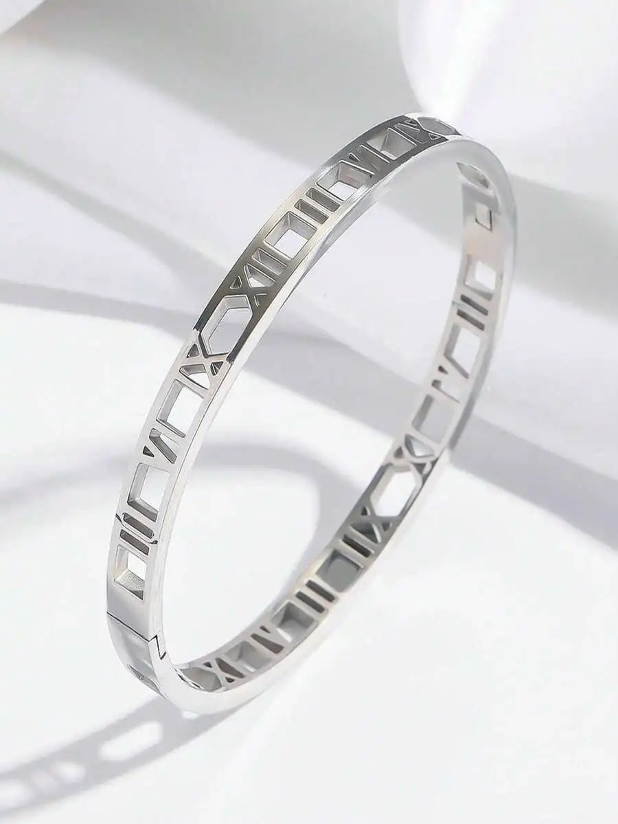 4pcs Layered Luxury Bracelet Set For Women, Zirconia Crystal Bangles