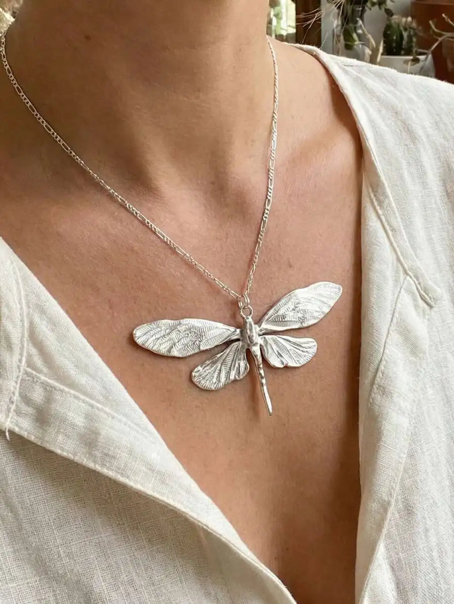 Vintage Dragonfly Pendant Necklace Metal Silver Tone For Women
