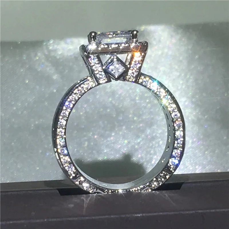 Shiny Halo Ring Inlaid Square Cut Shiny Zircon Elegant  Ring For Women