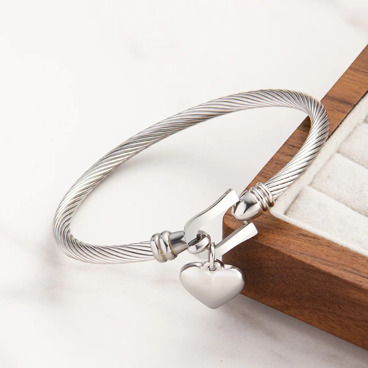 Elegant Heart Shape Bangle Bracelet