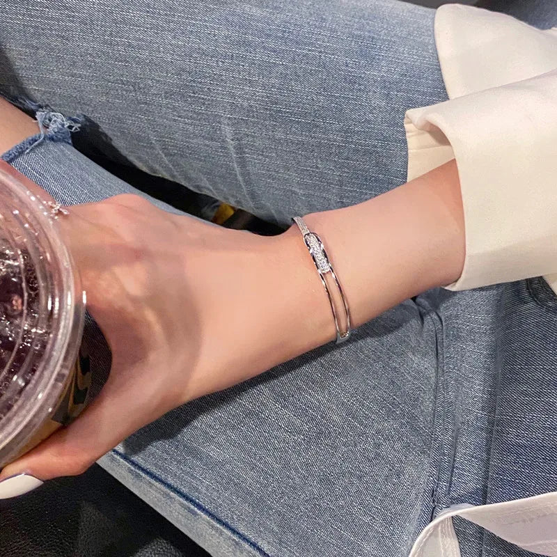 Luxury 925 Sterling Silver Zircon Bracelet Simple Style Charm Personality Woman Bracelet