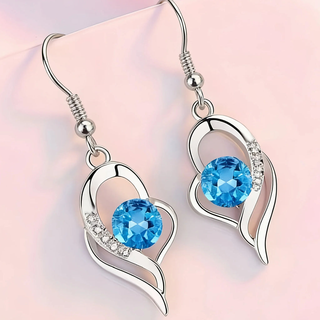 Delicate heart-shaped multi-color flash diamond earrings, smart and thin ear hooks