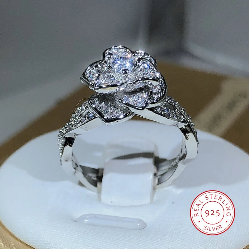 925 Sterling Silver InterTwined Three-Dimensional Rose Ring White Zircon