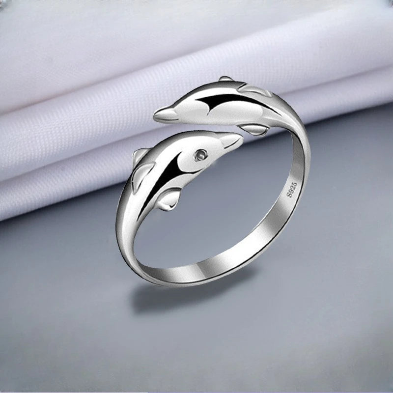 Beautiful 925 Sterling Silver Ring Classic Dolphins for Women