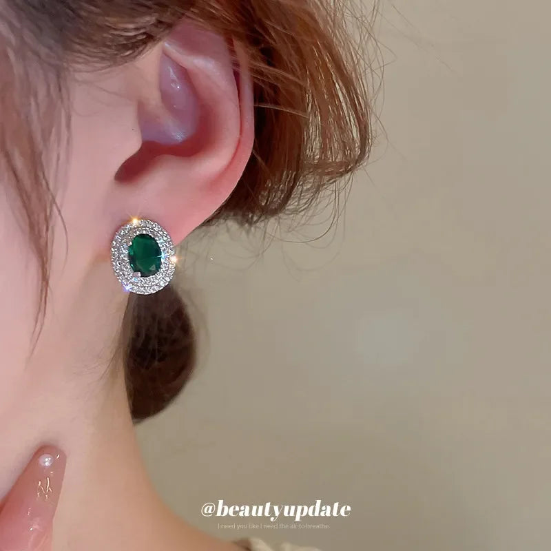Silver Needle Emerald High-End Zircon Stud Earrings