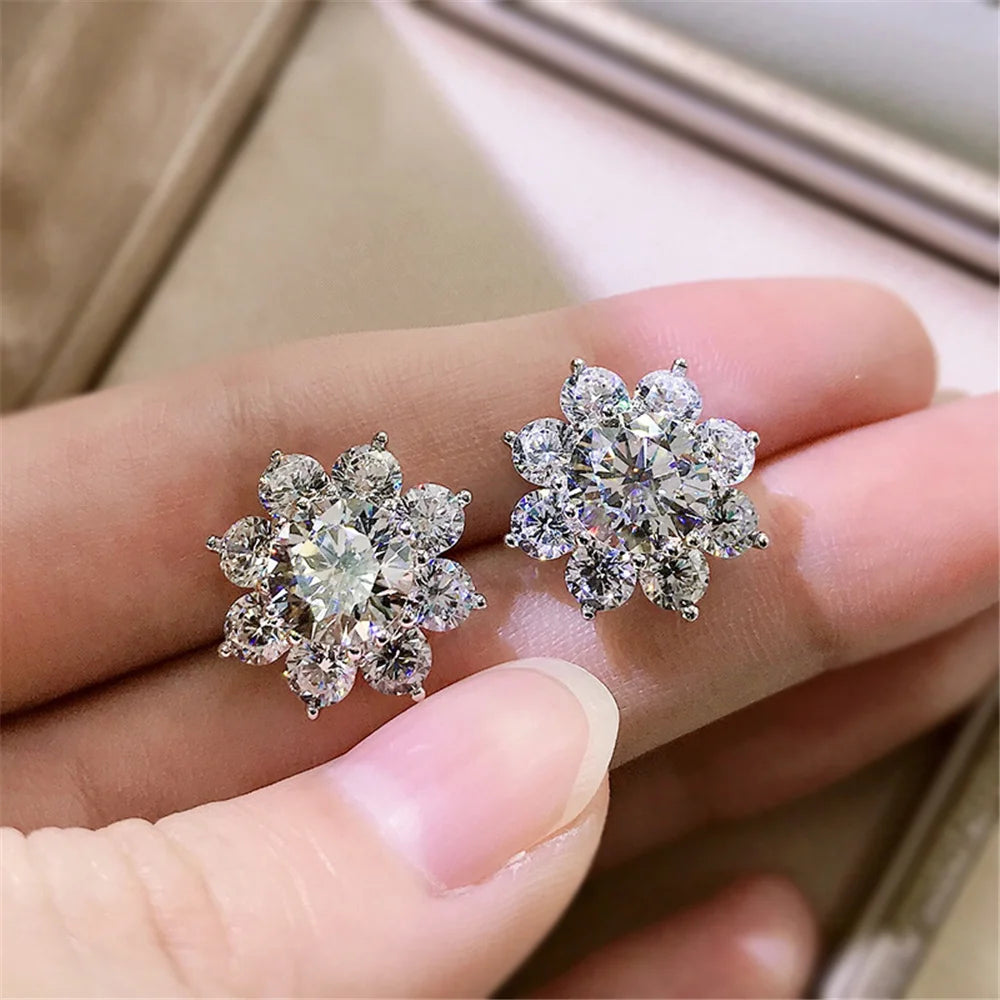 Cute Stone White Zircon Snowflake Stud Earrings Silver Color for Women