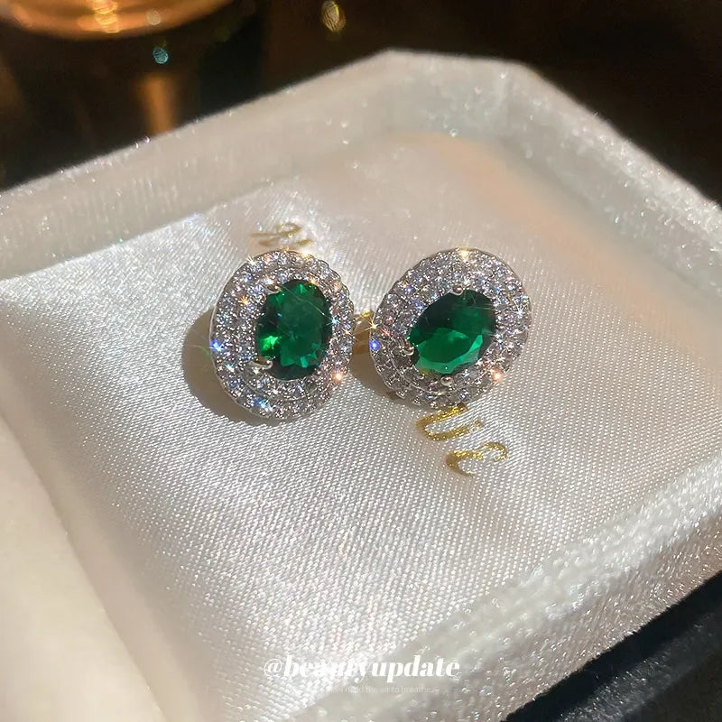 Silver Needle Emerald High-End Zircon Stud Earrings