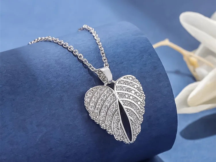 Fashion Crystal Angel Wings 925 Sterling Silver Heart Shaped Pendant Necklaces